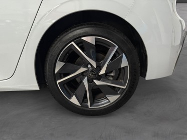 Peugeot 308 bluehdi 130ch ss eat8 allure pack - garantie constructeur occasion simplicicar lyon ouest simplicicar...