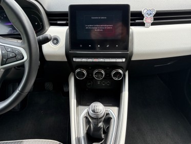 Renault clio v tce 100 gpl - 21 intens virtual cockpit frein a main électrique garantie 12 mois occasion simplicicar...