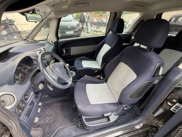 Peugeot 1007 1.6e 16v 110ch sporty pack occasion simplicicar vaucresson simplicicar simplicibike france