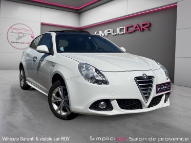 Alfa romeo giulietta 1.4 tjet 120 ch  double toit ouvrant panoramique  radar ar  clim auto occasion simplicicar salon de...