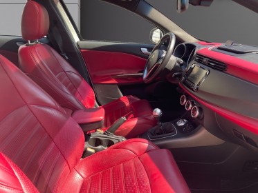Alfa romeo giulietta 1.4 tjet 120 ch  double toit ouvrant panoramique  radar ar  clim auto occasion simplicicar salon de...