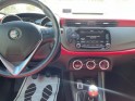 Alfa romeo giulietta 1.4 tjet 120 ch  double toit ouvrant panoramique  radar ar  clim auto occasion simplicicar salon de...