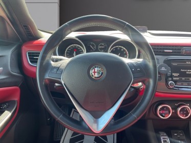 Alfa romeo giulietta 1.4 tjet 120 ch  double toit ouvrant panoramique  radar ar  clim auto occasion simplicicar salon de...