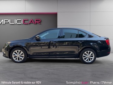 Skoda octavia combi 2.0 tdi 150 ch scr fap dsg7 business/ radar de recul / garantie 12 mois occasion paris 17ème (75)(porte...