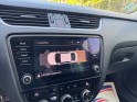 Skoda octavia combi 2.0 tdi 150 ch scr fap dsg7 business/ radar de recul / garantie 12 mois occasion paris 17ème (75)(porte...