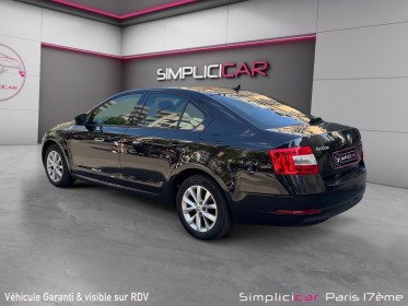 Skoda octavia combi 2.0 tdi 150 ch scr fap dsg7 business/ radar de recul / garantie 12 mois occasion paris 17ème (75)(porte...