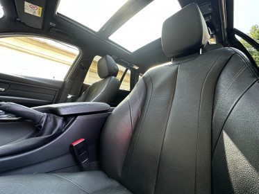 Bmw serie 3 touring f31 318d 143 ch luxury a entretiens bmw/camera/toit ouvrant/gps/hayon electrique occasion simplicicar...