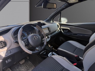 Toyota yaris hybride lca 2016 100h collection toit panoramique, caméra recul, entretien toyota, garantie 12 mois occasion...