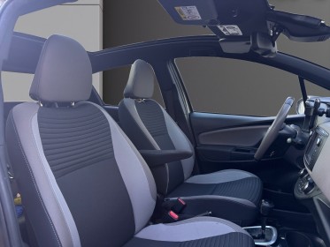 Toyota yaris hybride lca 2016 100h collection toit panoramique, caméra recul, entretien toyota, garantie 12 mois occasion...