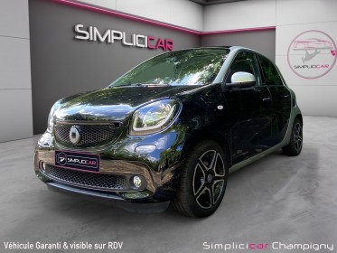 Smart forfour 90 ch ss ba6 prime toits panoramiques- carplay -aide au stationnement -bluetooth occasion champigny-sur-marne...