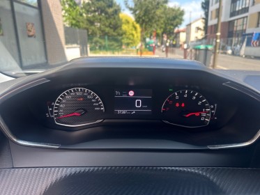 Peugeot 2008 puretech 100 ss bvm6 active, régulateur de vitesse, limiteur de vitesse, garantie 12 mois occasion simplicicar...