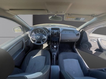 Dacia duster dci 110 4x2 black touch 2017 - distribution faite occasion simplicicar coeur d'yvelines - auto expo 78...
