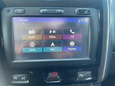 Dacia duster dci 110 4x2 black touch 2017 - distribution faite occasion simplicicar coeur d'yvelines - auto expo 78...