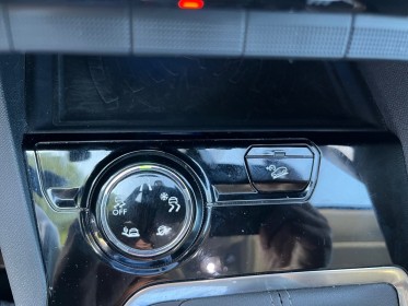 Peugeot 3008 bluehdi 130ch ss bvm6 allure pack-camÉra de recul-apple carplay-grip control-garanttie 12 mois- occasion...