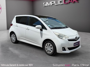 Toyota  verso-s 1.3 vvt-i 100 skyview/ toit panoramique / radar de recul / garantie 12 mois occasion paris 17ème (75)(porte...