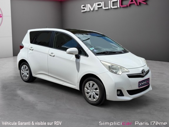 Toyota  verso-s 1.3 vvt-i 100 skyview/ toit panoramique / radar de recul / garantie 12 mois occasion paris 17ème (75)(porte...