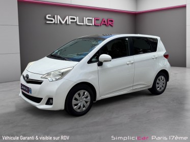 Toyota  verso-s 1.3 vvt-i 100 skyview/ toit panoramique / radar de recul / garantie 12 mois occasion paris 17ème (75)(porte...