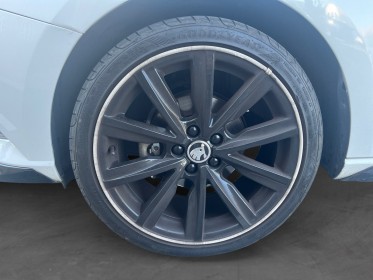 Skoda fabia 1.2 tsi 90 ch greentec monte-carlo - toit panoramique garantie 12 mois occasion simplicicar lyon nord ...