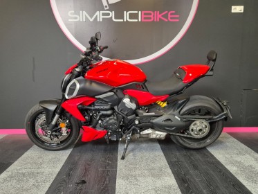 Ducati diavel v4 - garantie constructeur 06/2027 occasion parc moto simplicicar lyon ouest simplicicar simplicibike france