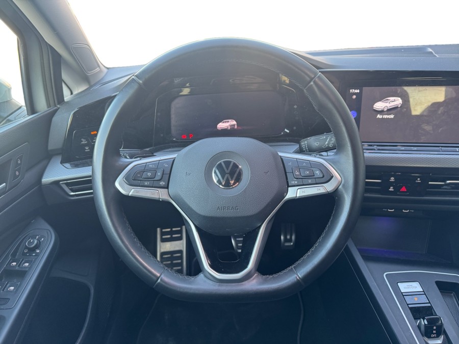 VOLKSWAGEN d'occasion GOLF 1.5 E-TSI OPF 130 LIFE PLUS DSG de 2023