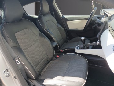 Renault clio v tce 140 - 21n intens occasion simplicicar la ciotat simplicicar simplicibike france