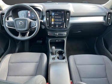 Volvo xc40 business t2 129 ch geartronic 8 business - toit ouvrant panoramique/ radar ar - garantie 12 mois occasion...