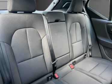 Volvo xc40 business t2 129 ch geartronic 8 business - toit ouvrant panoramique/ radar ar - garantie 12 mois occasion...
