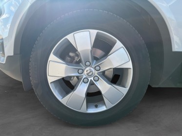 Volvo xc40 business t2 129 ch geartronic 8 business - toit ouvrant panoramique/ radar ar - garantie 12 mois occasion...