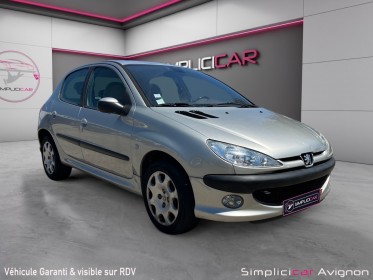 Peugeot 206 1.6i 16v xt premium occasion avignon (84) simplicicar simplicibike france