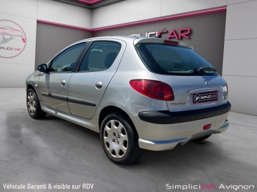 Peugeot 206 1.6i 16v xt premium occasion avignon (84) simplicicar simplicibike france