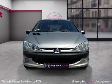 Peugeot 206 1.6i 16v xt premium occasion avignon (84) simplicicar simplicibike france
