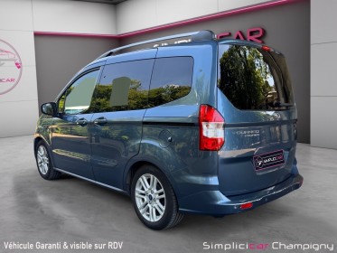 Ford tourneo courier 1.0 e 100 bv6 ss titanium occasion champigny-sur-marne (94) simplicicar simplicibike france