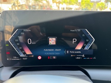 B.m.w. serie 1  120i 170ch m sport desing/ siege chauffant/ carplay/ camera de recul/ garantie constructeur occasion paris...
