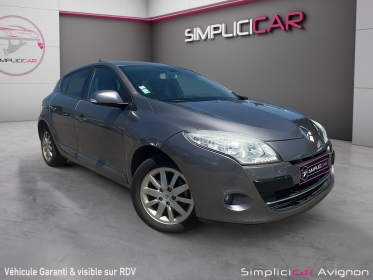 Renault megane iii berline dci 130 fap eco2 euro 5 xv de france occasion avignon (84) simplicicar simplicibike france Renault megane iii berline dci 130 fap eco2 euro 5 xv de france occasion avignon (84) simplicicar simplicibike france