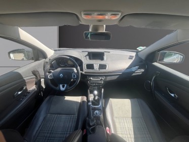 Renault megane iii berline dci 130 fap eco2 euro 5 xv de france occasion avignon (84) simplicicar simplicibike france
