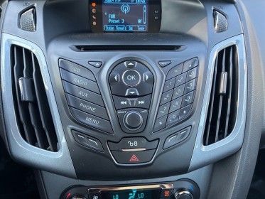 Ford focus 1.6 ti-vct 105 titanium / garantie 12 mois /  climatisation automatique occasion simplicicar toulouse sud...