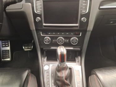 Volkswagen golf 2.0 tsi 230 bluemotion technology dsg6 gti performance garantie 12 mois occasion simplicicar amiens ...