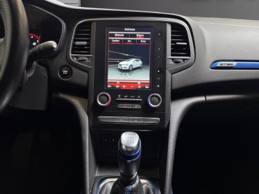 Renault megane iv berline tce 130 energy gt line - caméra de recul - garantie 12 mois occasion simplicicar bretigny-sur-orge...