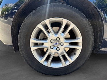 Volvo xc60 t5 245 ch ss xénium geartronic a/ toit ouvrant panoramique/sieges electrique/full entretient volvo occasion paris...