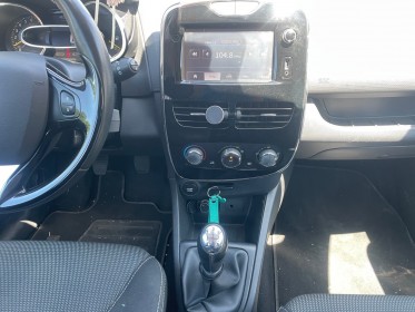 Renault clio iv tce 90 co2 limited / ct ok / radar arriÈres / rÉvision ok / garantie 12 mois occasion simplicicar salon de...