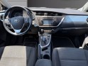 Toyota auris hybride 136h dynamic camera de recul regulateur garantie 12 mois occasion simplicicar dijon simplicicar...