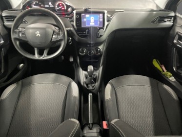 Peugeot 208 1.6 bluehdi 100ch bvm5 active // tres faible kilometres // atelage remorque occasion simplicicar pertuis ...