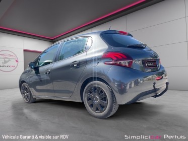 Peugeot 208 1.6 bluehdi 100ch bvm5 active // tres faible kilometres // atelage remorque occasion simplicicar pertuis ...