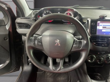 Peugeot 208 1.6 bluehdi 100ch bvm5 active // tres faible kilometres // atelage remorque occasion simplicicar pertuis ...