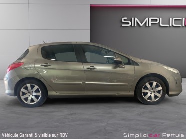 Peugeot 308 1.6 vti 120ch premium // atelage remorque occasion simplicicar pertuis  simplicicar simplicibike france