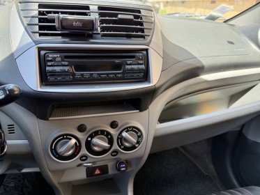 Nissan pixo 1.0 - 68 acenta - garantie 12mois - embrayge neuf - historique d'entretien - faible kilometrage - faible......
