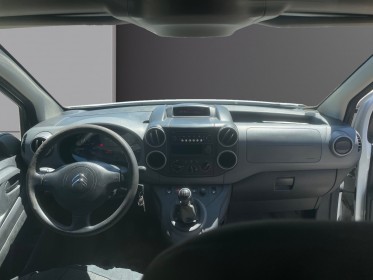 Citroen berlingo cabine approfondie bluehdi 100 / galerie / attelage / clim / radar ar occasion simplicicar salon de provence...