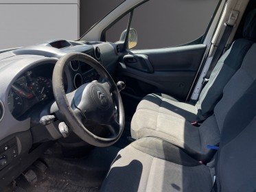 Citroen berlingo cabine approfondie bluehdi 100 / galerie / attelage / clim / radar ar occasion simplicicar salon de provence...