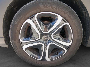 Citroen c3 c3 1.2 puretech 83ch / ss bvm5 / finition shine / attention ! housses de protections sur les sièges /  sièges......