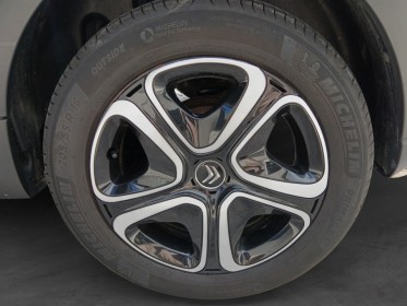 Citroen c3 c3 1.2 puretech 83ch / ss bvm5 / finition shine / attention ! housses de protections sur les sièges /  sièges......